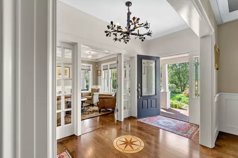 Entry Way - 8 Border St, Scituate, MA 02066 photo 1 of 3