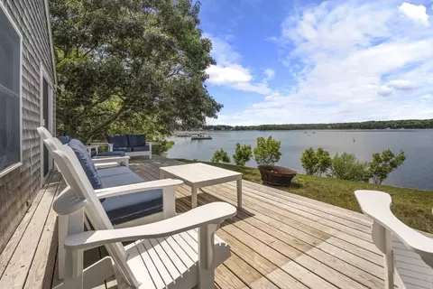 Exterior - 30 Overland Rd, Mashpee, MA 02649 photo 4 of 4