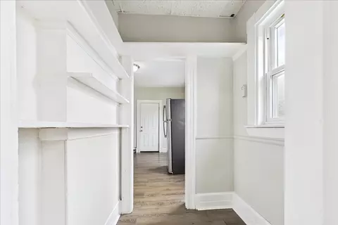 Entry Way - 15-17 Gladstone St, Everett, MA 02149 photo 2 of 3
