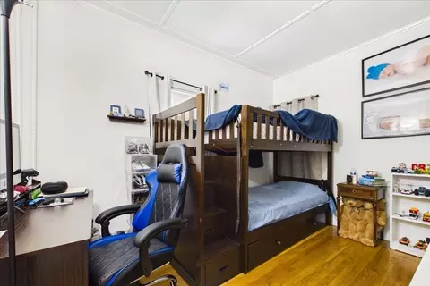 Bedroom - 15-17 Gladstone St, Everett, MA 02149 photo 3 of 4