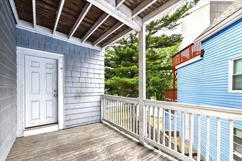 Exterior - 15-17 Gladstone St, Everett, MA 02149 photo 3 of 4