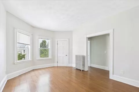 Living - 15-17 Gladstone St, Everett, MA 02149 photo 2 of 5