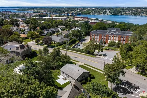 View/Area - 1747 Highland Ave, Fall River, MA 02720 photo 3 of 4