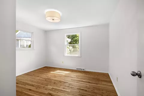 Bedroom - 1747 Highland Ave, Fall River, MA 02720 photo 6 of 7