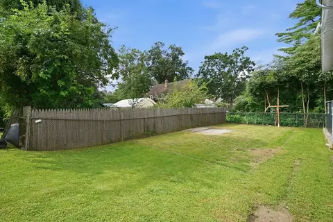 Exterior - 66 Upland, Springfield, MA 01104 photo 11 of 11