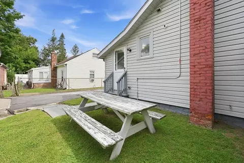 Exterior - 66 Upland, Springfield, MA 01104 photo 4 of 11