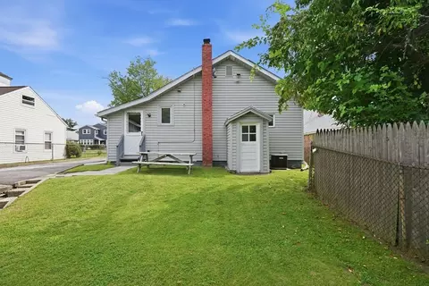 Exterior - 66 Upland, Springfield, MA 01104 photo 10 of 11