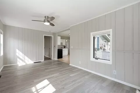 Living - 66 Upland, Springfield, MA 01104 photo 1 of 4