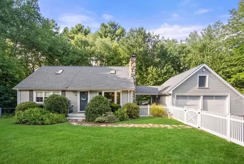 133 Highland St, Easton, MA 02375