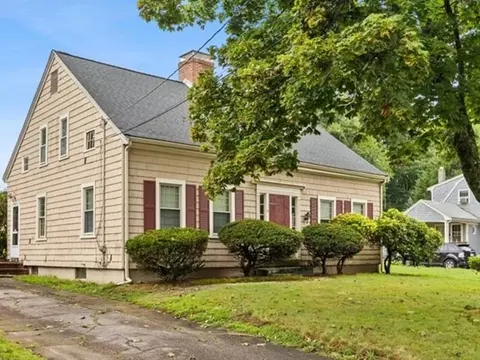 55 Emory St, Brockton, MA 02301