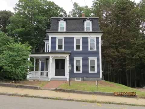 51 Grove Ave, Leominster, MA 01453