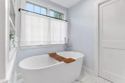 Bath - 14 Bretton Rd, Dover, MA 02030 photo 2 of 2