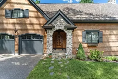 Exterior - 14 Bretton Rd, Dover, MA 02030 photo 4 of 6