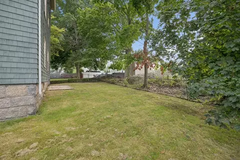 Exterior - 89 Rockland St, Fall River, MA 02724 photo 5 of 9