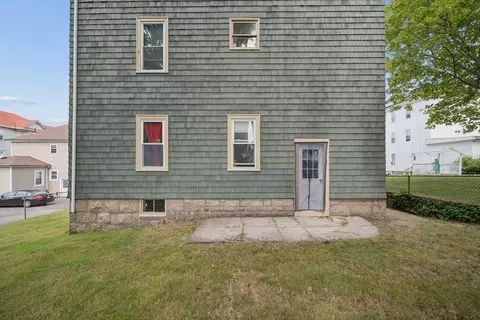 Exterior - 89 Rockland St, Fall River, MA 02724 photo 2 of 9