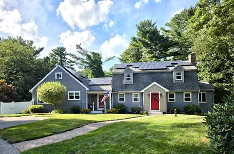 61 Lisa Ave, Plymouth, MA 02360