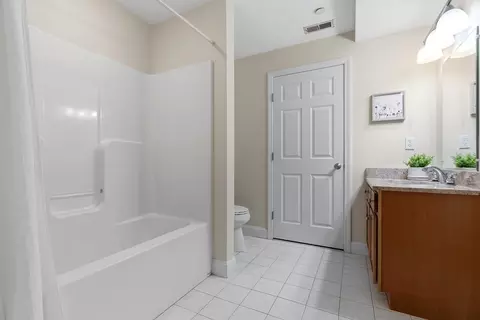 Bath - 120 Wyllis Ave #310, Everett, MA 02149 photo 2 of 2