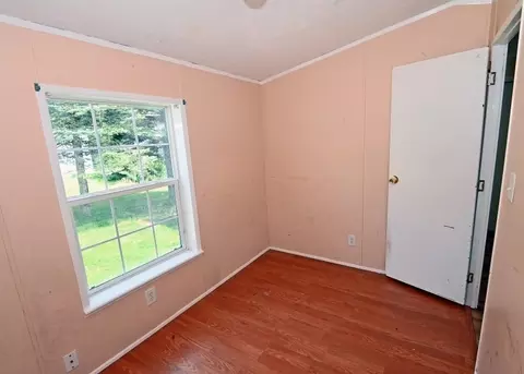 Bedroom - 7 First Ave, Bourne, MA 02559 photo 4 of 4