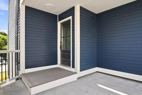 Exterior - 58 Granite St #1, Gloucester, MA 01930 photo 3 of 4