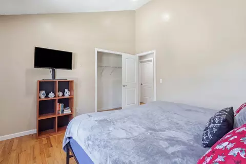Bedroom - 191 Lamont St, Springfield, MA 01119 photo 2 of 9