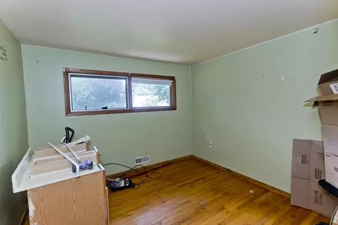 Bedroom - 240 E Allen Ridge Rd, Springfield, MA 01118 photo 1 of 6