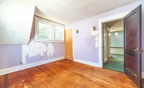 Bedroom - 51 Itendale St, Springfield, MA 01108 photo 1 of 10