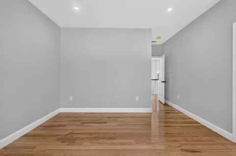 Bedroom - 44 Grandview Rd, Reading, MA 01867 photo 3 of 5