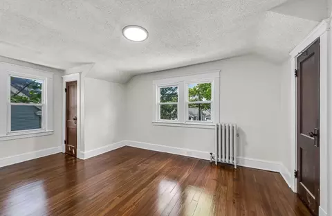 Bedroom - 19 Eldert St, Springfield, MA 01109 photo 4 of 8