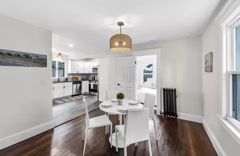 Dining - 19 Eldert St, Springfield, MA 01109 photo 1 of 4