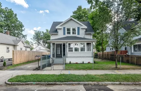 Exterior - 19 Eldert St, Springfield, MA 01109 photo 1 of 9