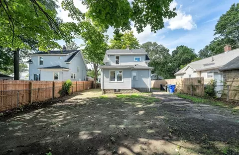 Exterior - 19 Eldert St, Springfield, MA 01109 photo 9 of 9