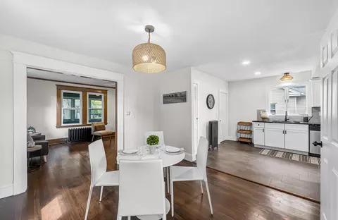 Dining - 19 Eldert St, Springfield, MA 01109 photo 2 of 4