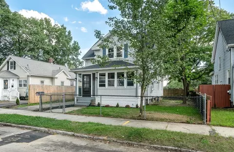 Exterior - 19 Eldert St, Springfield, MA 01109 photo 6 of 9