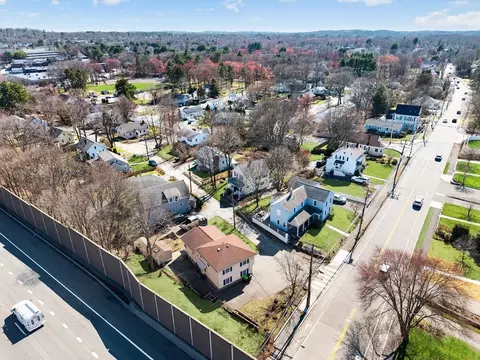 View/Area - 4 River Park St, Needham, MA 02494 photo 1 of 3