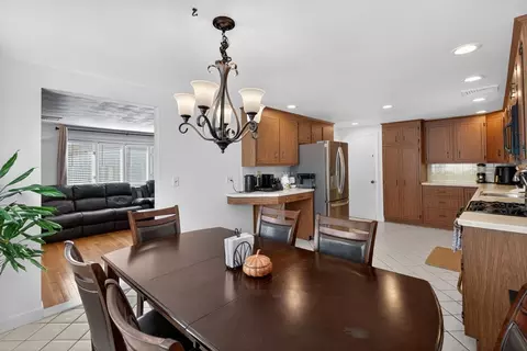 Dining - 4 River Park St, Needham, MA 02494 photo 3 of 3