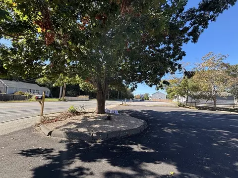 Exterior - 1122 Ocean St, Marshfield, MA 02050 photo 6 of 6