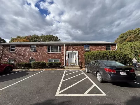 Exterior - 1122 Ocean St, Marshfield, MA 02050 photo 3 of 6