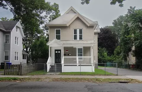 Exterior - 129 Catharine St, Springfield, MA 01109 photo 2 of 2