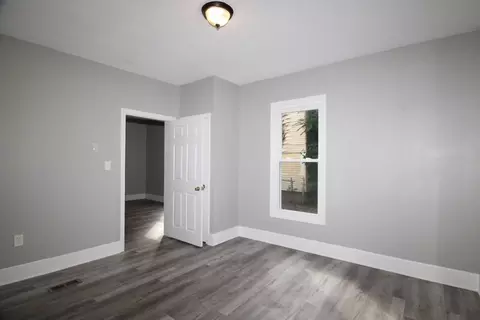 Bedroom - 129 Catharine St, Springfield, MA 01109 photo 2 of 6