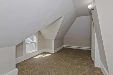 Bedroom - 30 Hawthorne St, Springfield, MA 01105 photo 11 of 13
