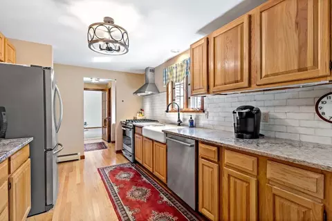 Kitchen - 55 Whitney Rd, Eastham, MA 02642 photo 2 of 2