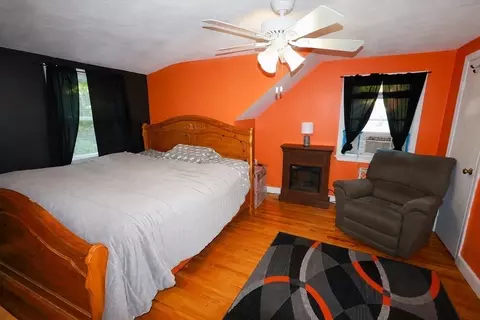 Bedroom - 98 Van Kleeck Rd, Millis, MA 02054 photo 7 of 8