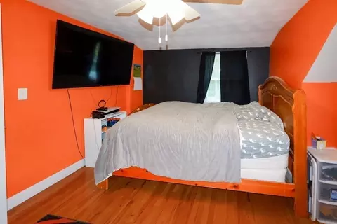 Bedroom - 98 Van Kleeck Rd, Millis, MA 02054 photo 6 of 8