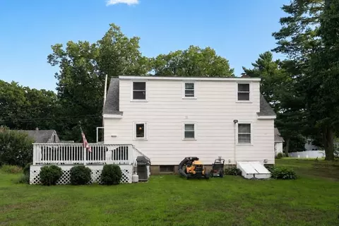 Exterior - 98 Van Kleeck Rd, Millis, MA 02054 photo 3 of 4