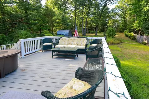 Exterior - 98 Van Kleeck Rd, Millis, MA 02054 photo 2 of 4