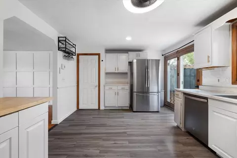 Kitchen - 15 Gibbs St #G, Worcester, MA 01607 photo 3 of 3