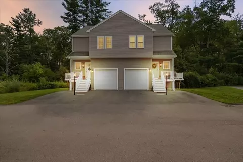 55 Hamlen St #5A, Taunton, MA 02780