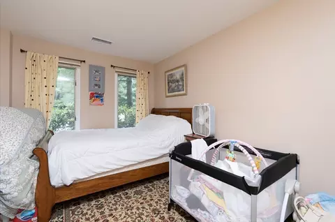 Bedroom - 770 Salisbury St #511, Worcester, MA 01609 photo 6 of 7