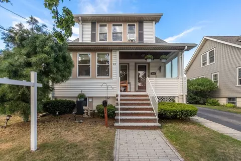 12 Ross St, Medford, MA 02155