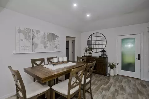 Dining - 63 Pine Acre Rd, Springfield, MA 01129 photo 2 of 3